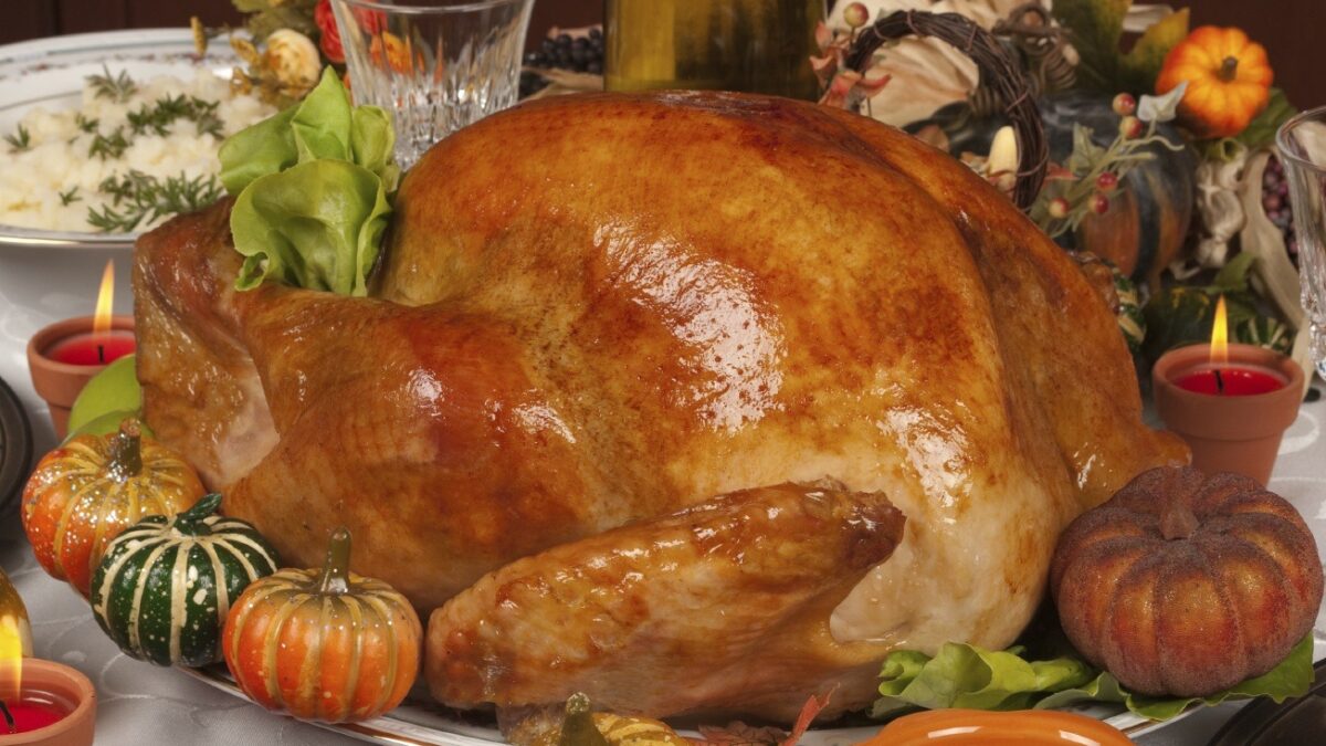 Weekly Economic News Roundup and Thanksgiving dinner