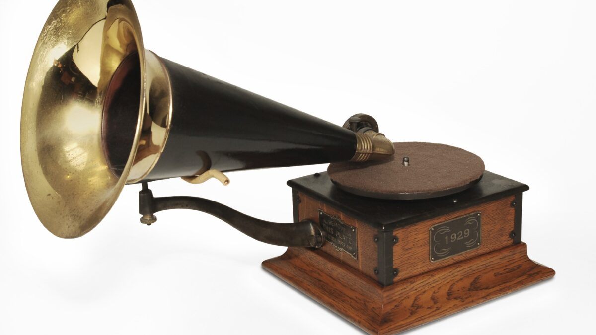 Noise Pollution and Negative Externalities
