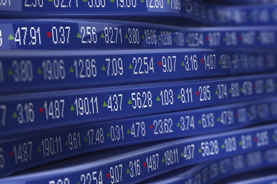 Research replication and Using tweets to predict the stock market
