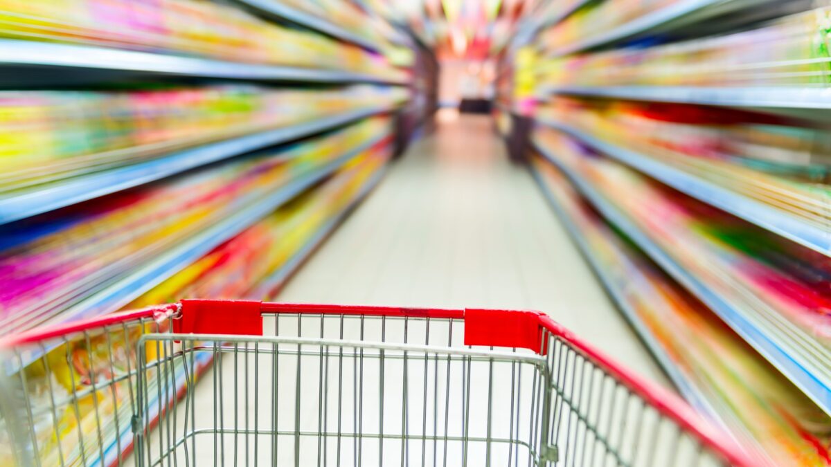 Weekly Economic News Roundup and supermarket food spending