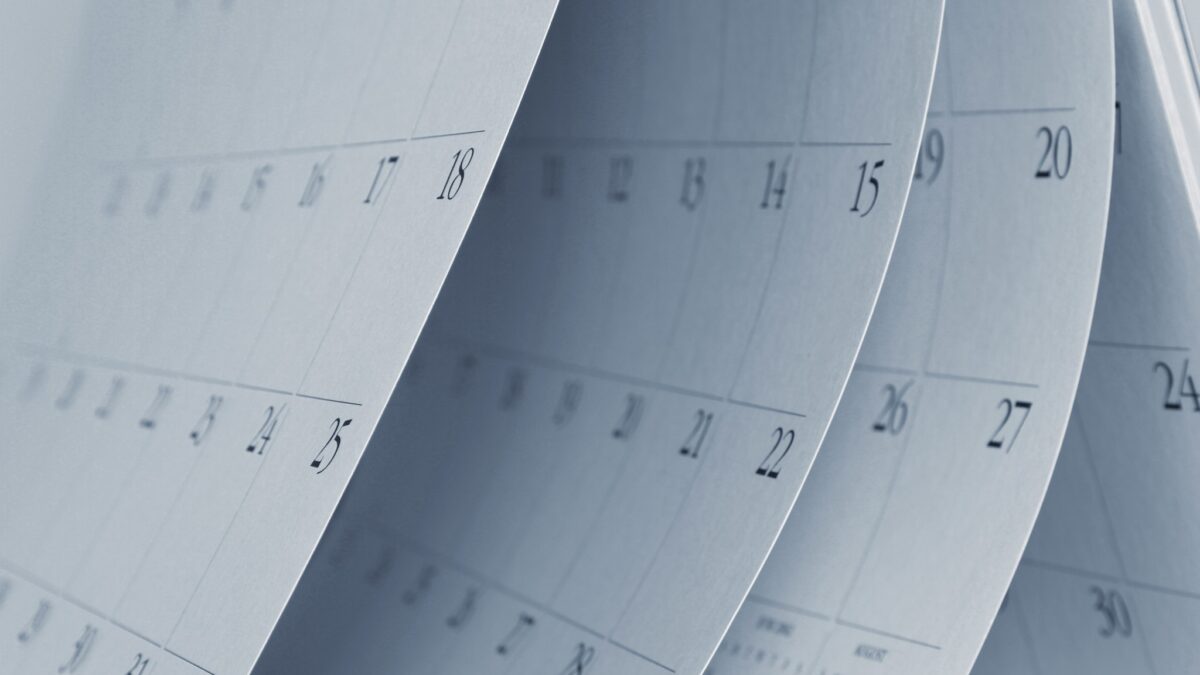 Everyday economics and A 13 month calendar would create positive externalities.