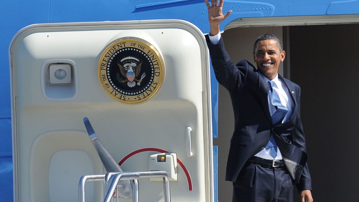 Air Force One presidential jets