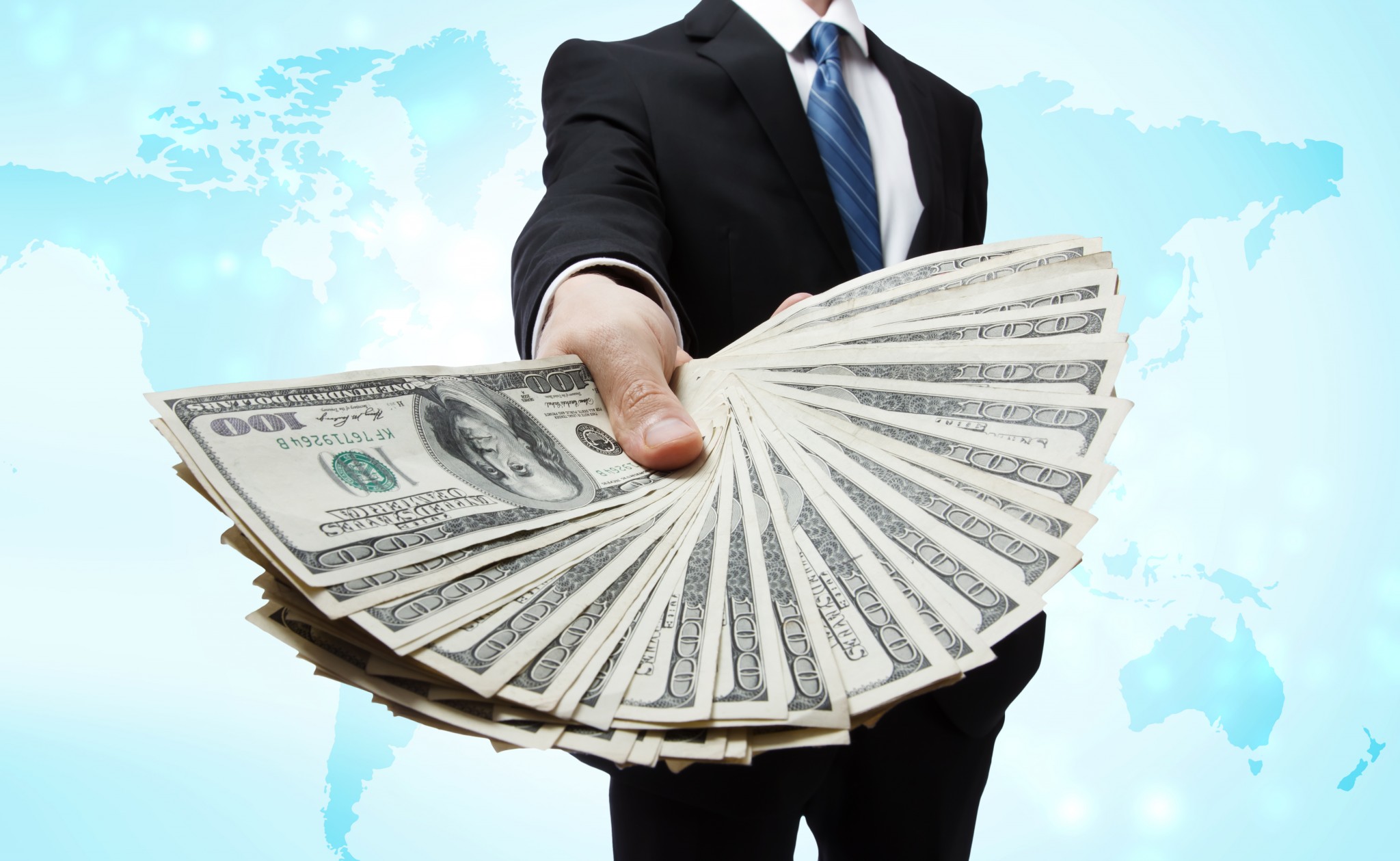 Everyday economics of using cash
