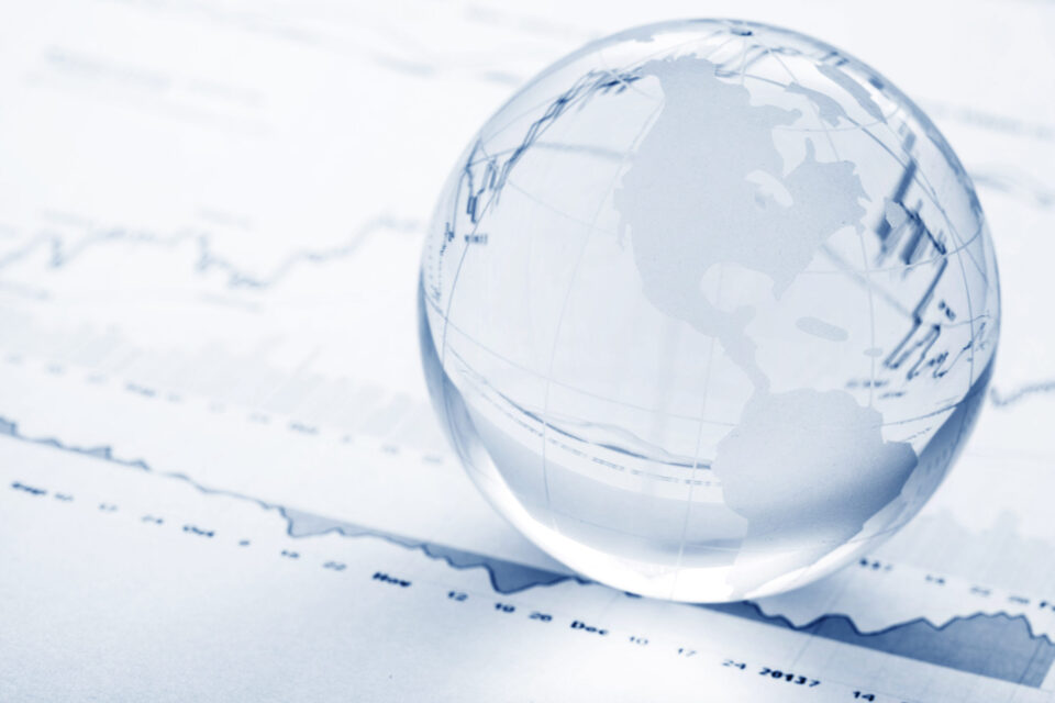 Everyday economics of Greek financial markets