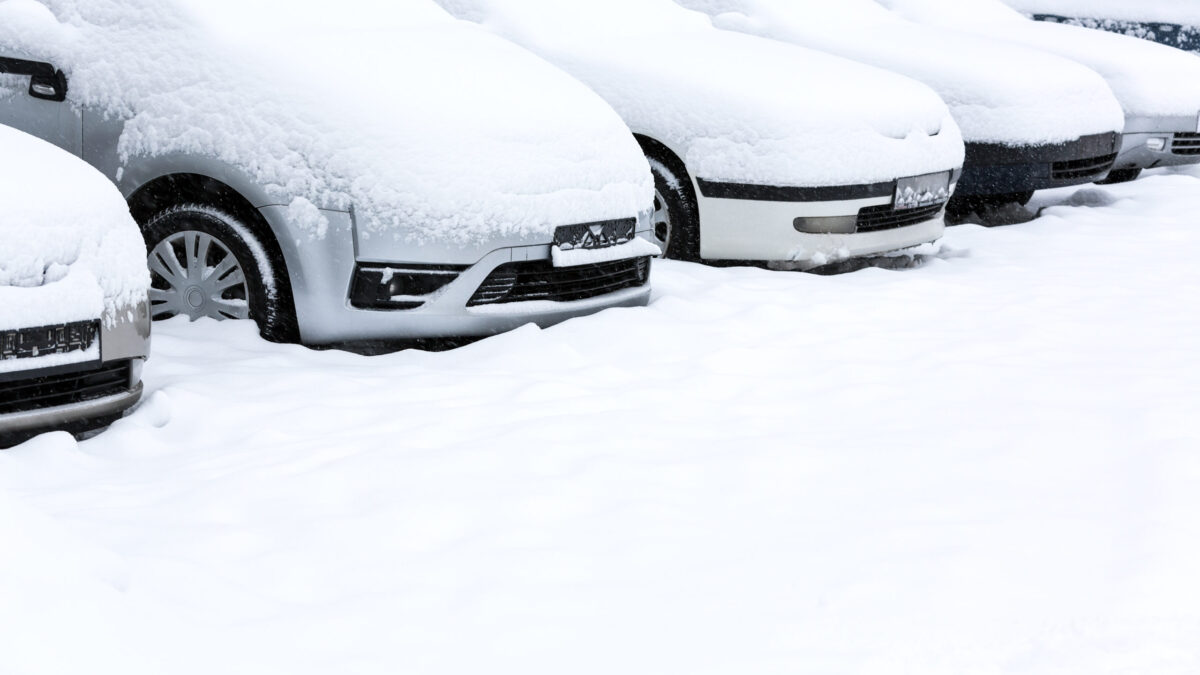 Weekly Economic News Roundup and parking chairs and winter dibs and private property