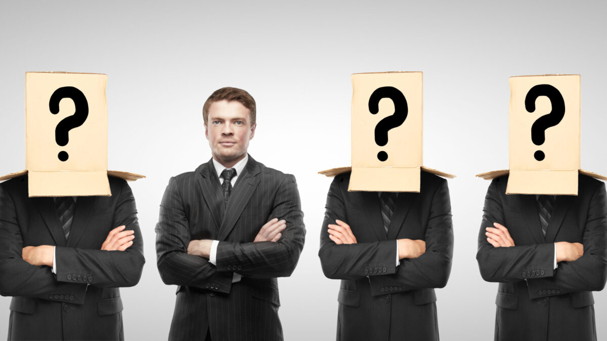 Everyday economics and Identifying the economic consensus and how average Americans disagree.