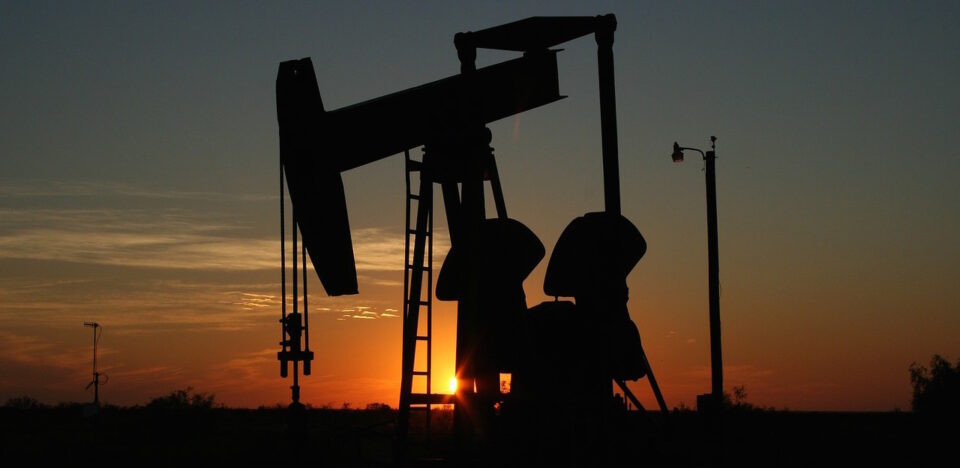Weekly Economic News Roundup and oil facts
