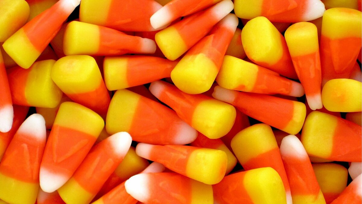 Weekly Economic News Roundup and Halloween candy