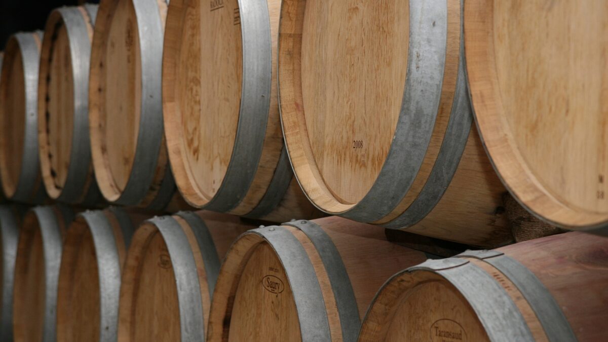 Weekly Economic News Roundup and wine production