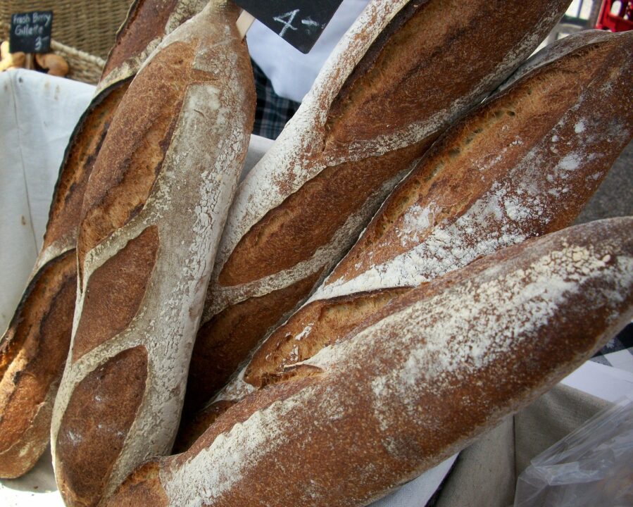 Weekly Economic News Roundup and French baguette competition