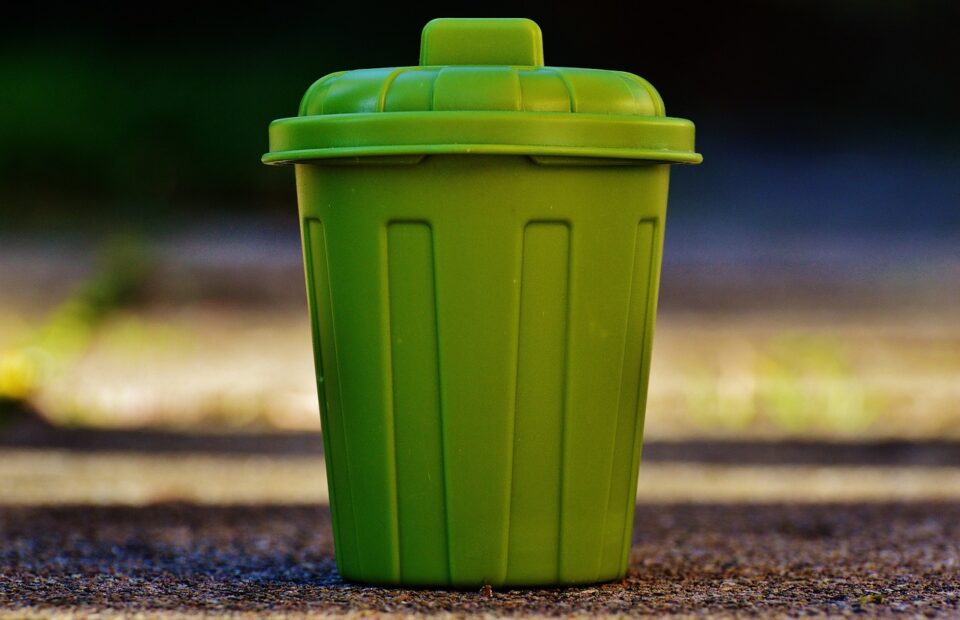 Weekly Economic News Roundup and garbage economics