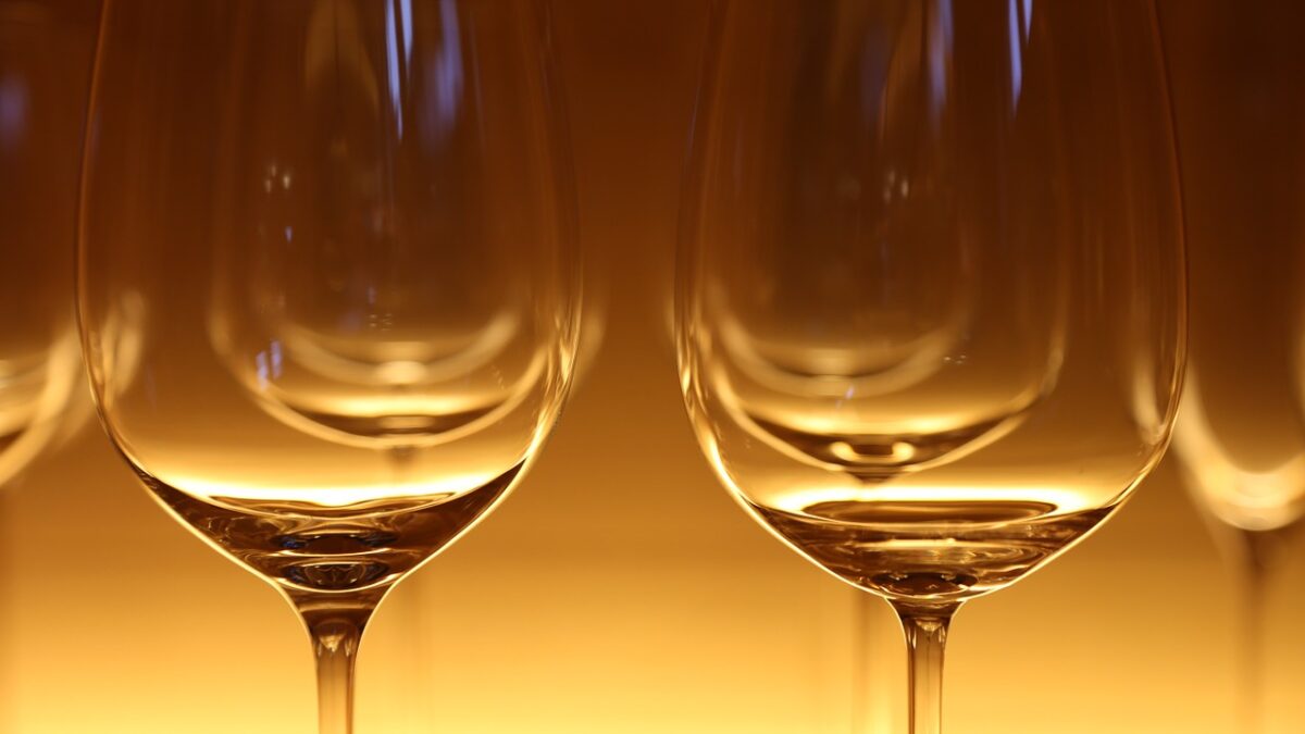 Weekly Economic News Roundup and wine tariffs