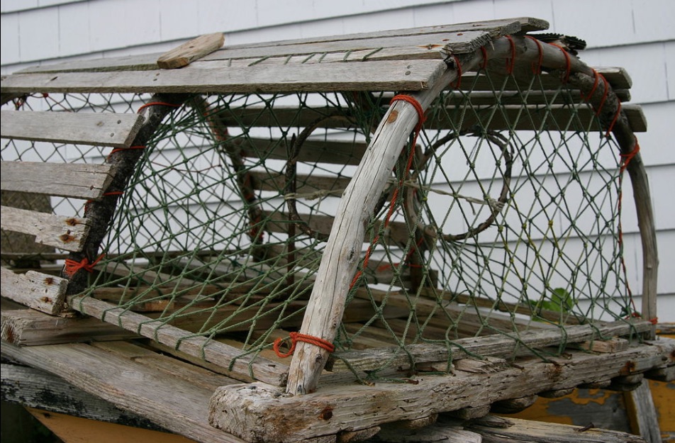 Weekly Economic News Roundup and Maine's lobster exports