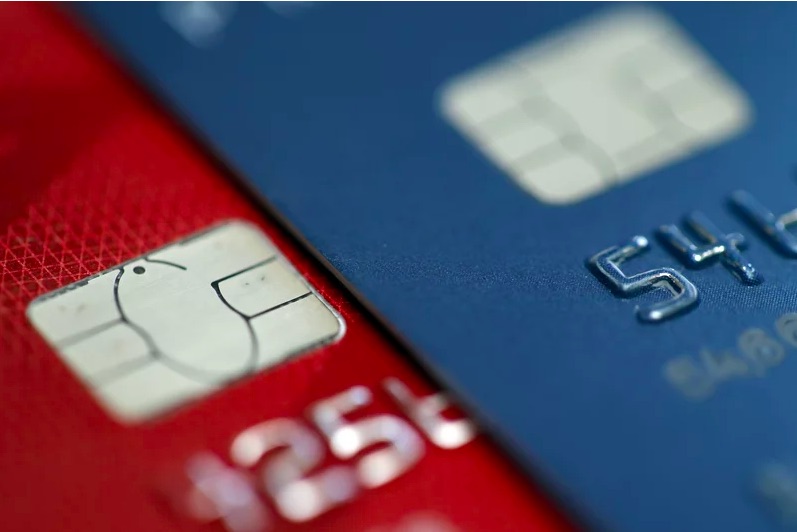 Weekly Economic News Roundup and credit card signatures