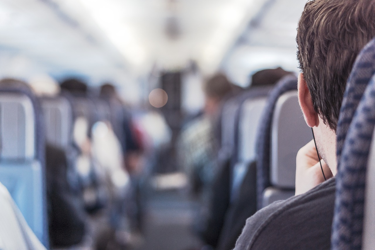 economic news roundup and speedy boarding