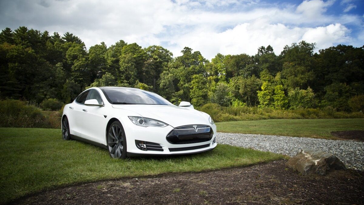 Weekly Economic News Roundup and EV sound design