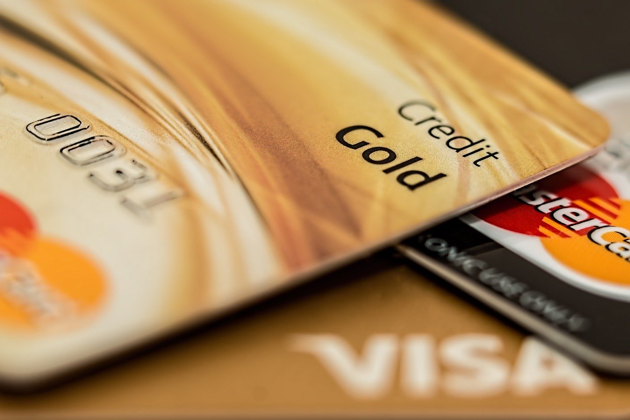 Weekly Economic News Roundup and credit cards