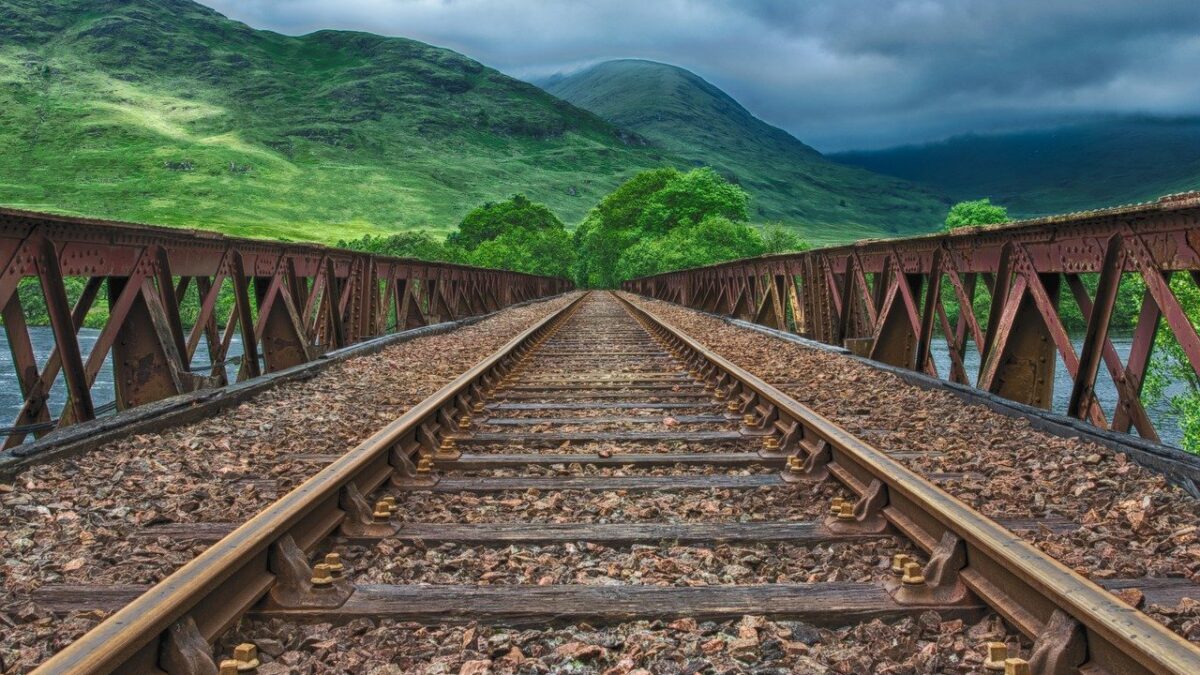 train track