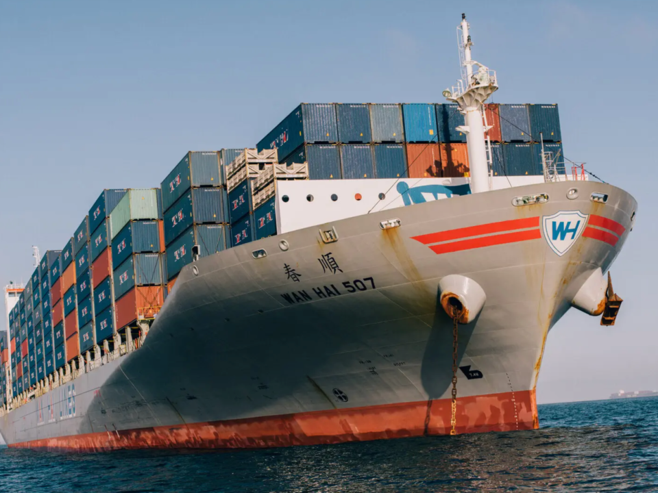 container ship fuel costs