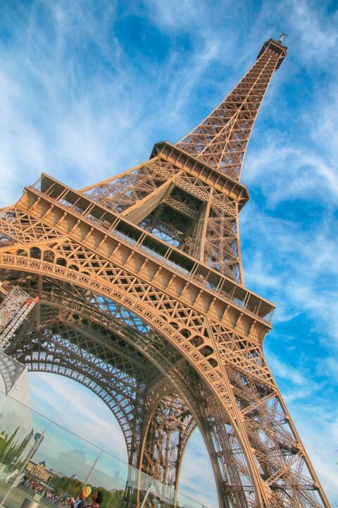 French debt Eiffel Tower