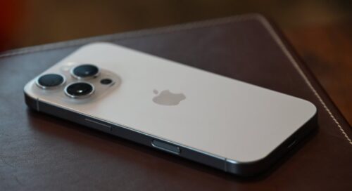 economic news roundup and Apple's supply chain