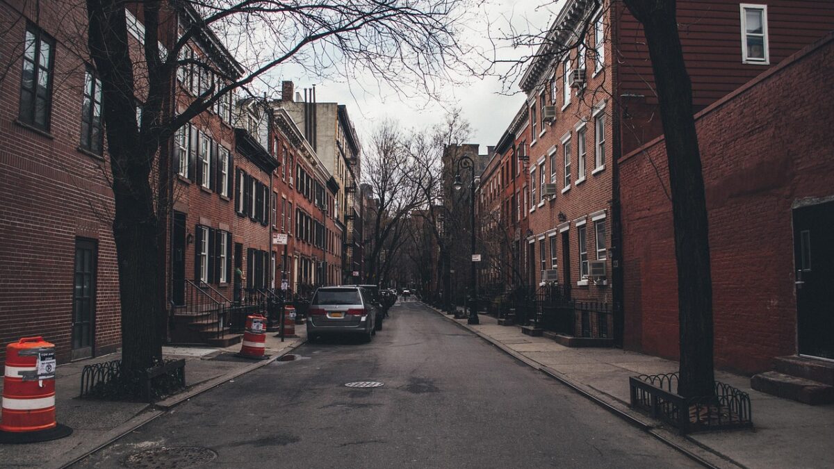 Weekly Economic News Roundup and cheaper housing
