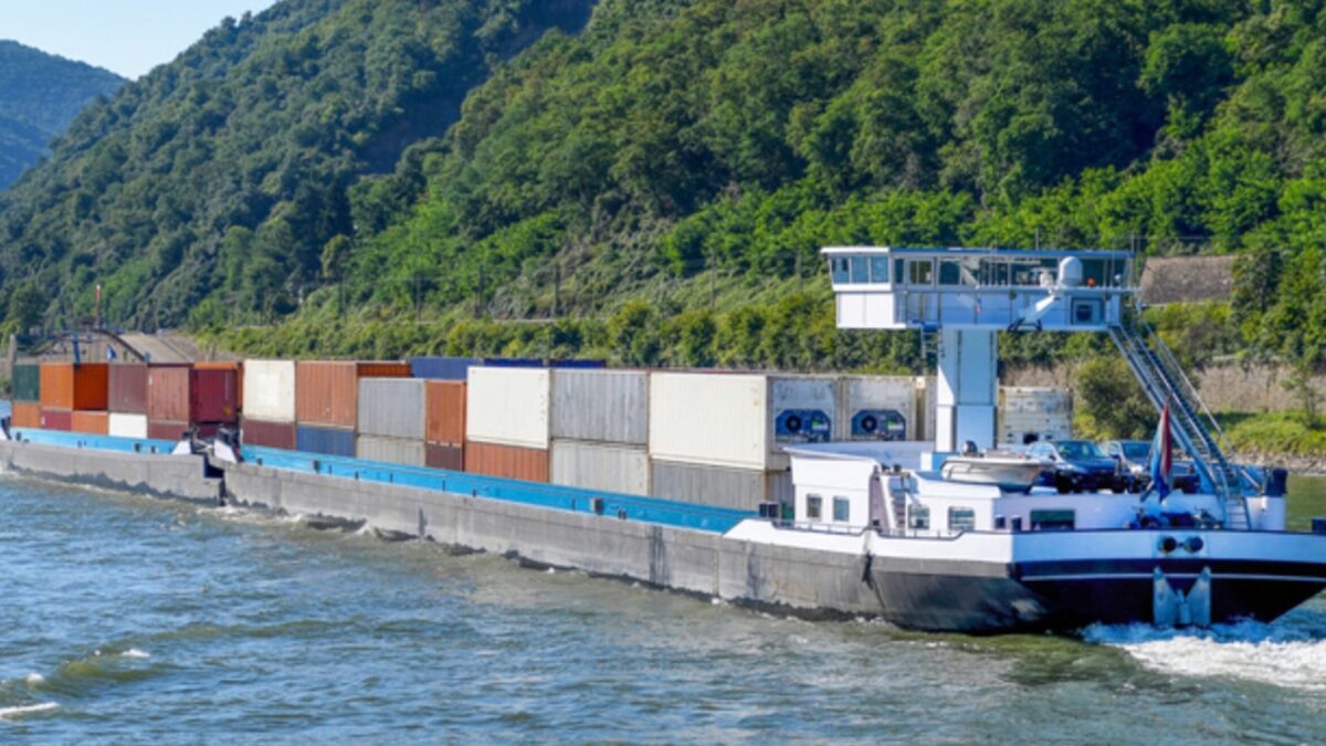 Weekly Economic News Roundup and drought impact on the Rhine