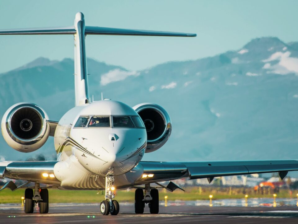 Why We Should Worry About Jet Fuel | econlife